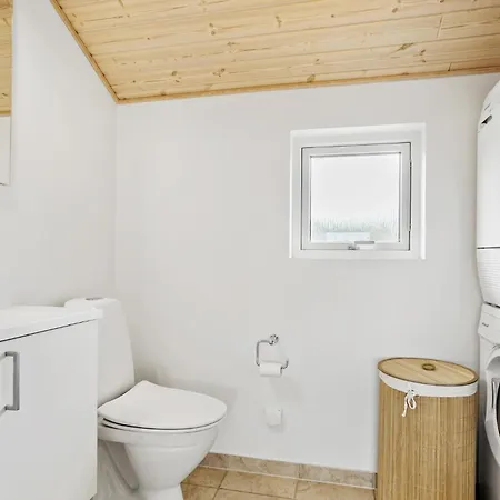 In With Sauna 펜션 Ålbæk