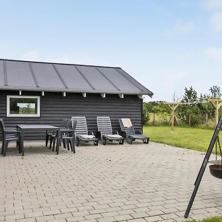 Vakantiehuis Luxurious In With Sauna *